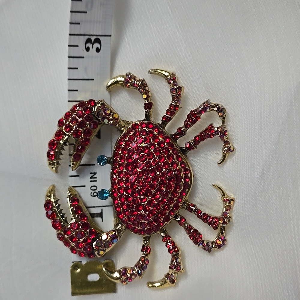 Fanciful Red Rhibestone Crab Brooch - Picture 5 of 5
